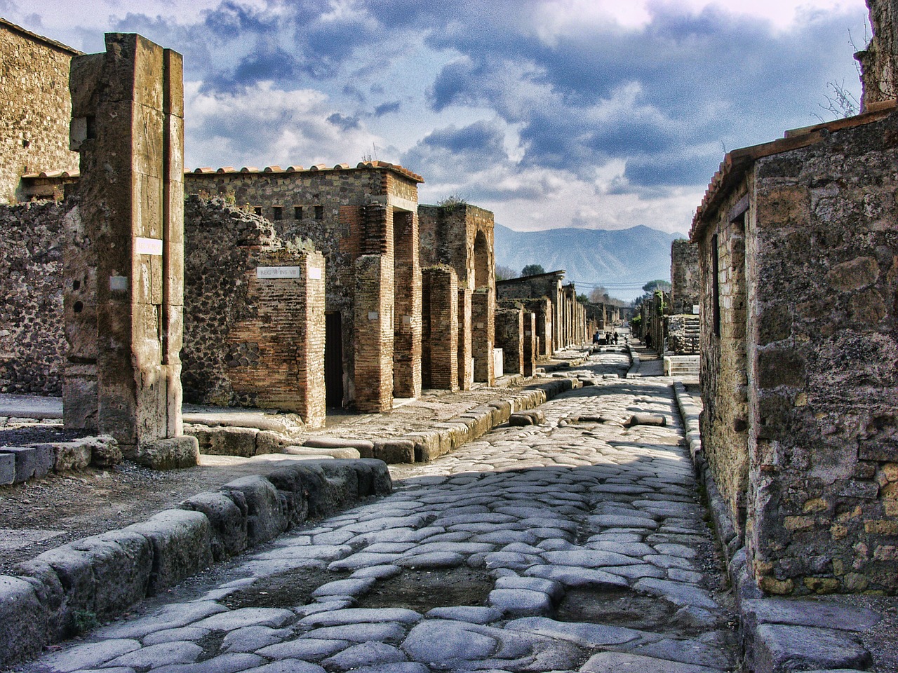 Historia De Pompeya Colaboracion Cientifica